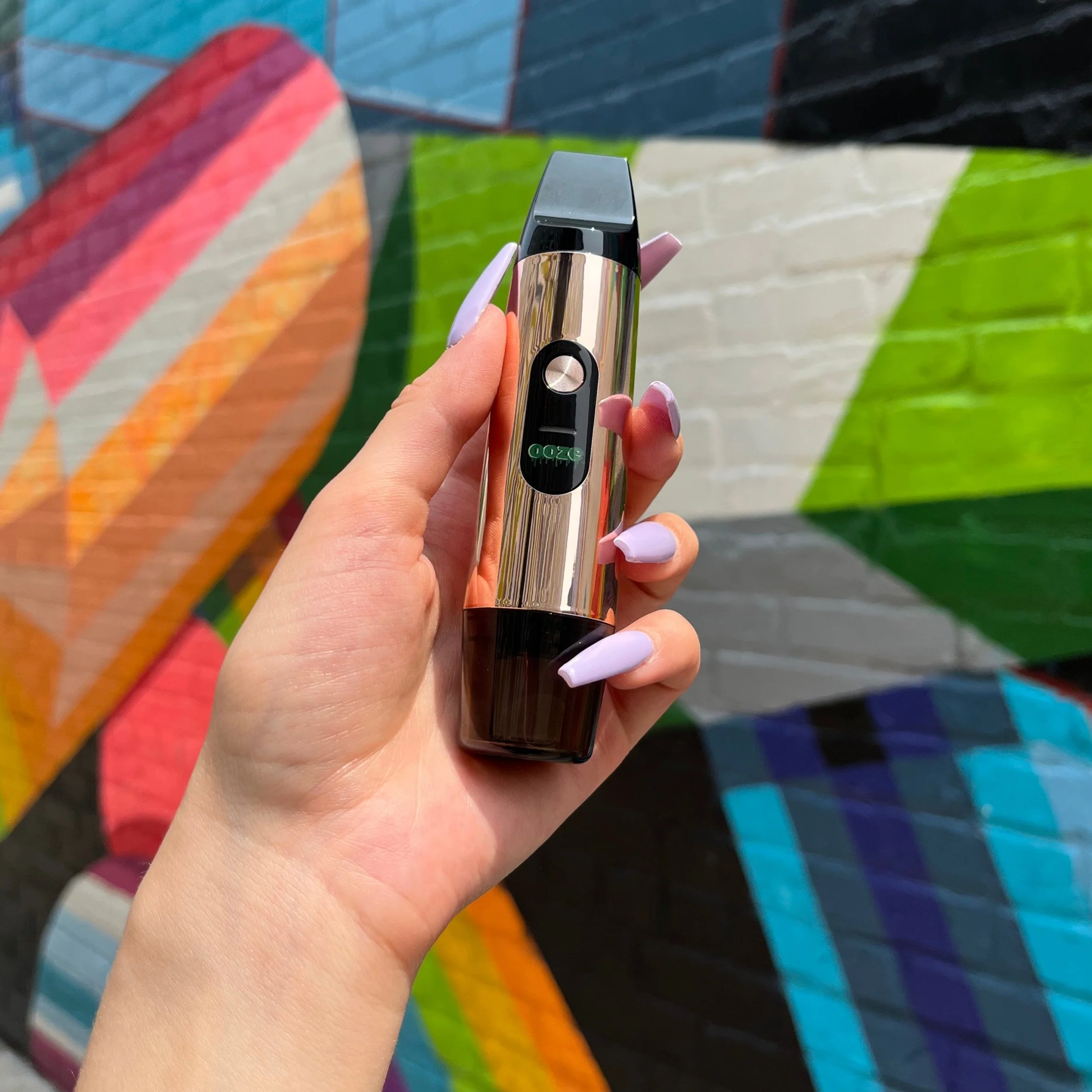 Booster Extract Vaporizer – C-Core 1100 mAh – Black Rose - Image 4