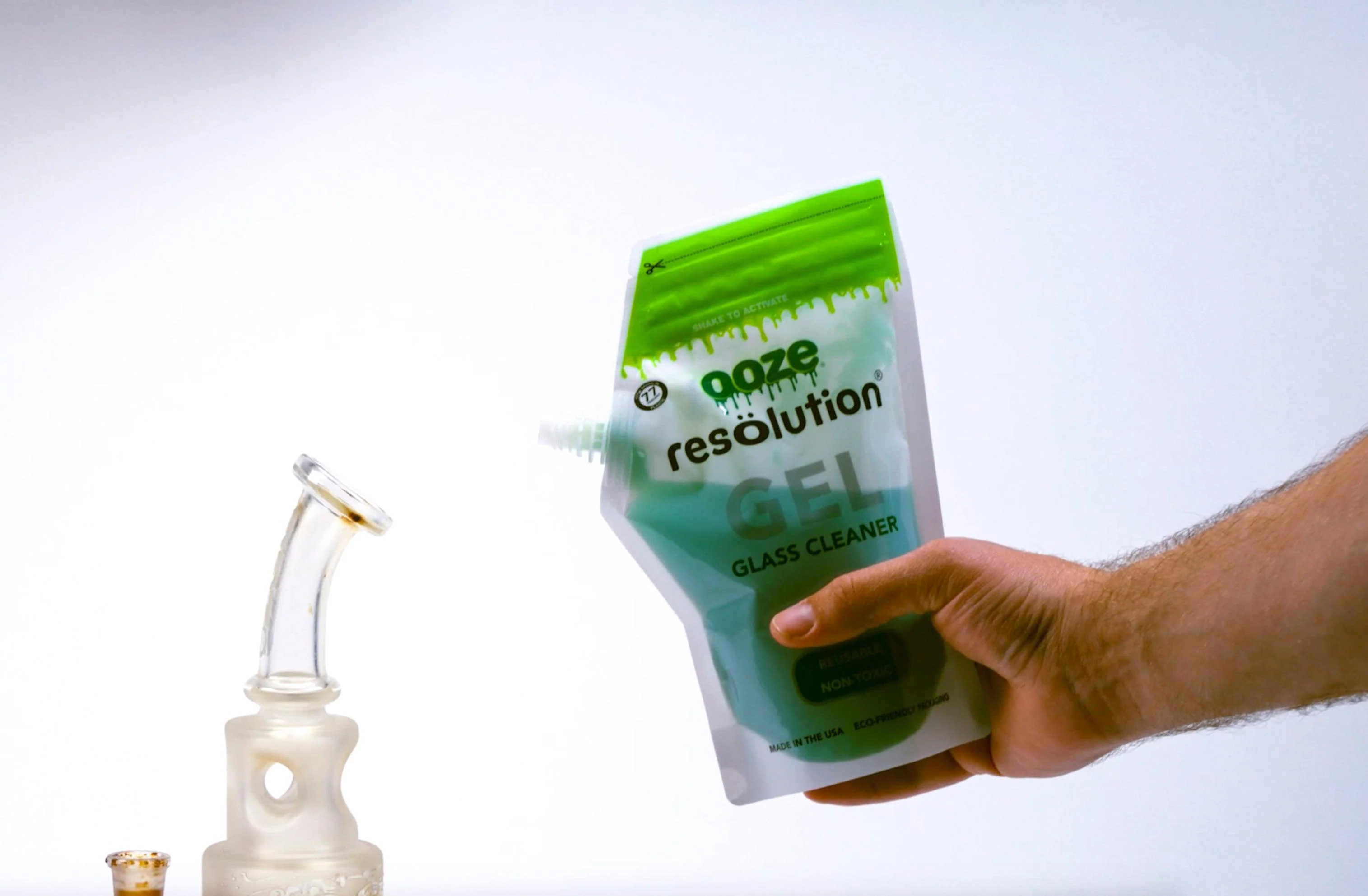 Ooze Resolution Gel Glass Cleaner - 240mL Pouch - Image 2