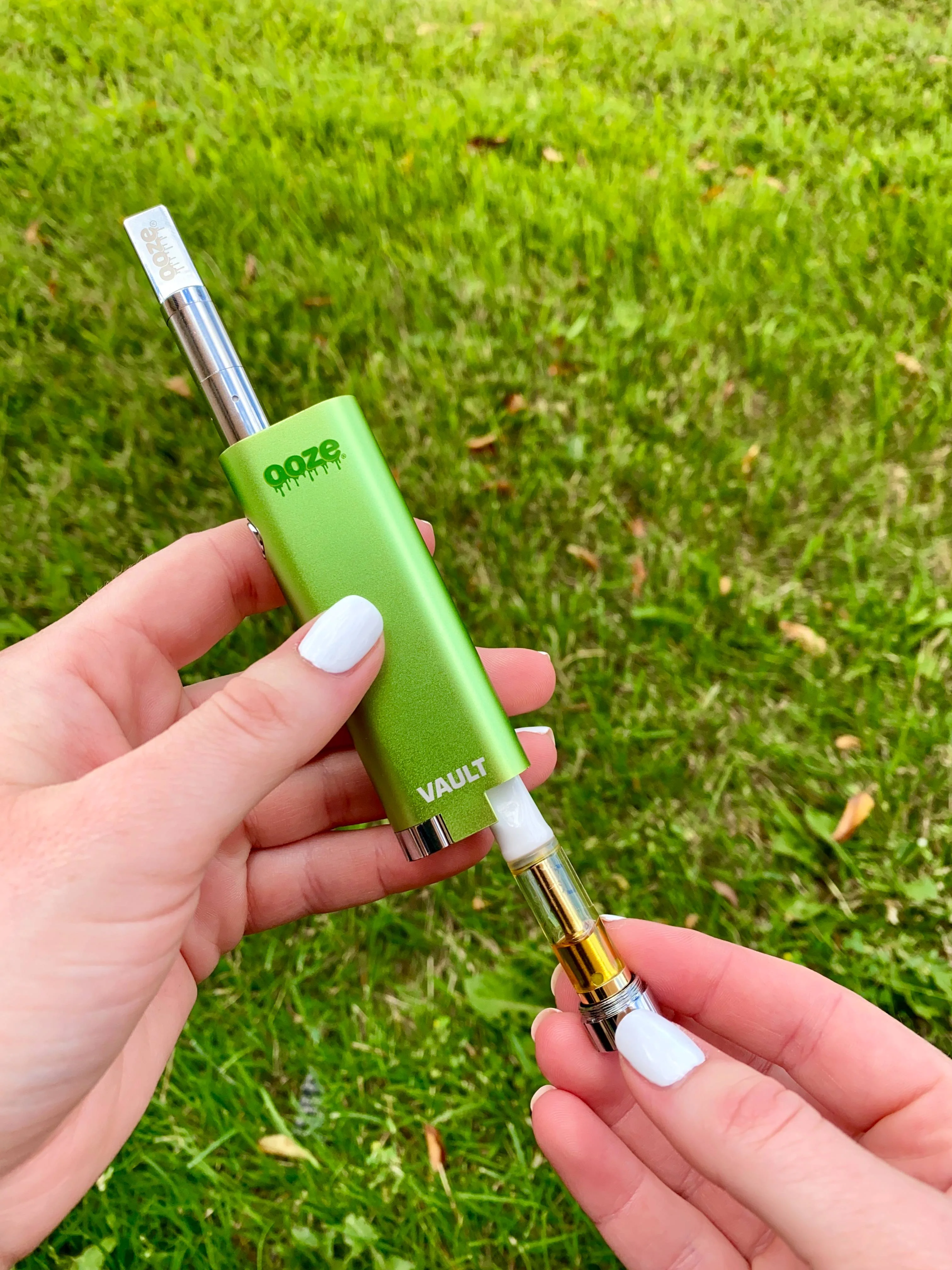 Vault - 450 mAh Battery with Storage Chamber - Slime Green - Image 2